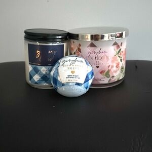 Bath & Body Works Blue and White Bath Soak and Candle Set